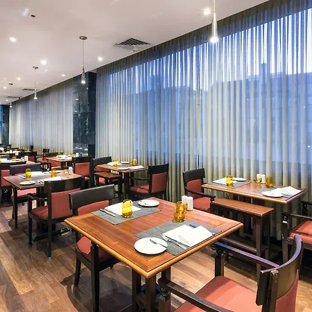 Radisson Blu Hotel Lisbon-3